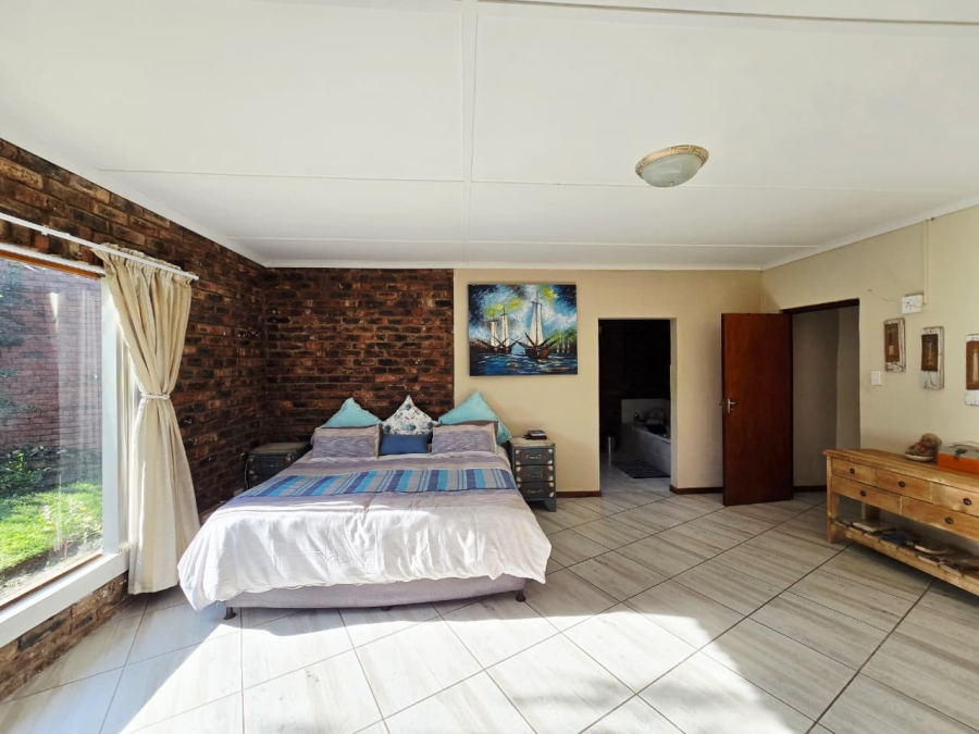 4 Bedroom Property for Sale in Blanco Western Cape